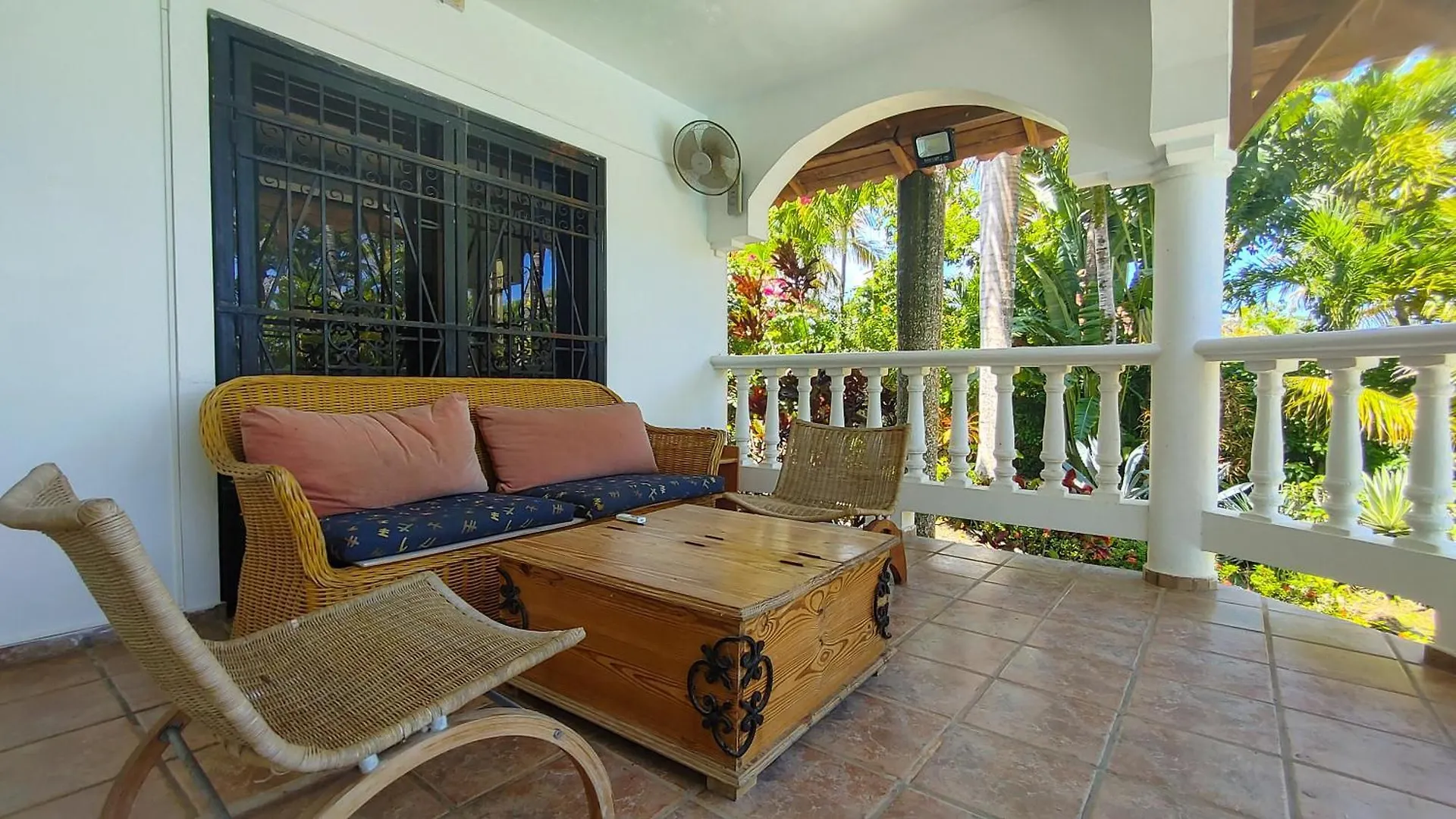 Mountain Breezes And Ocean View Villa Sosua